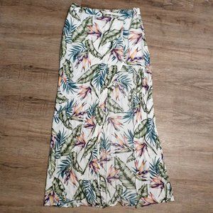 Divided Women's Long Skirt ~ Sz 8 ~ White ~ Floral